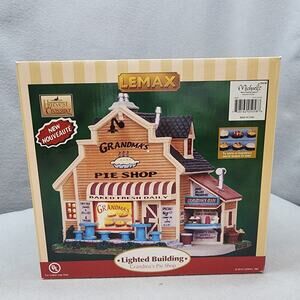 Lemax Grandma's Pie Shop Lighted Village Harvest Crossing 2010 Christmas NIB